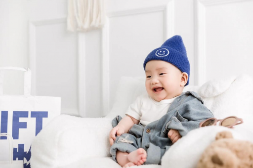 包生男孩正规公司宝宝睡整觉是几个小时